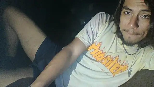 AlexAlejandro13 webcam