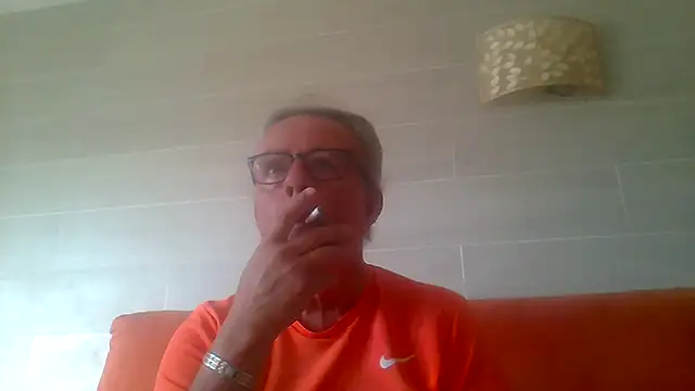 tuggy59 (M grandpa) - cum with me masurbador