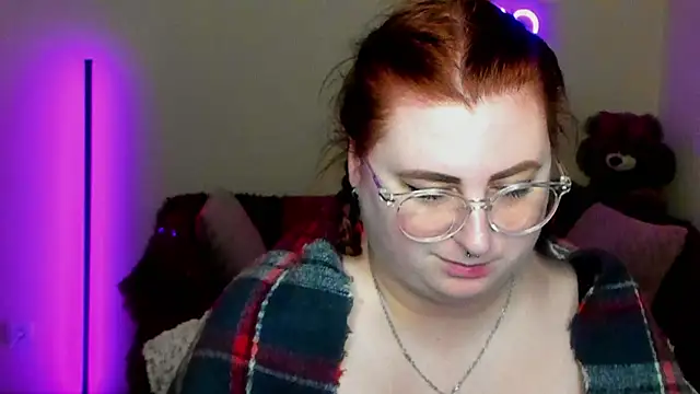 Alicia_love00 webcam