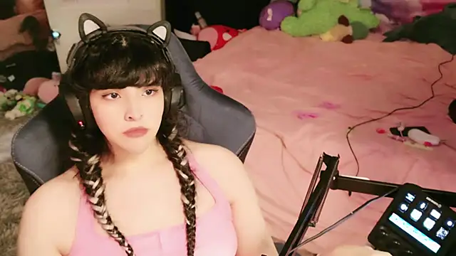 BimboCat live sex cam