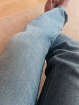 maleesa (Ask my age) - #show cum#