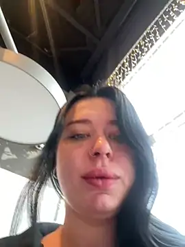 AlishaOfThorns webcam