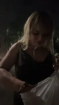 ScarletThompsonx webcam