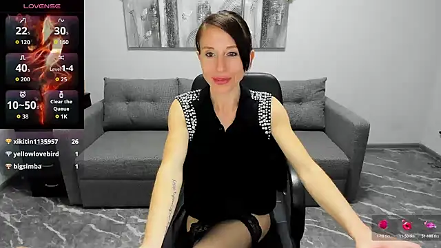 Betty_Jone webcam