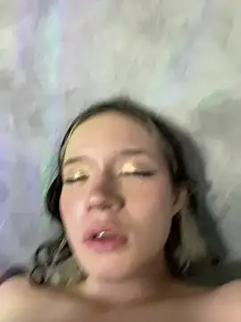 sukubo__ (F teen) - 🎀 show tits 🎀