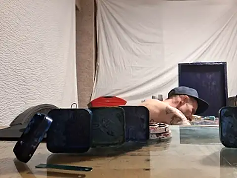 wwgd69 (Ask my age) - Spun fun (private society)