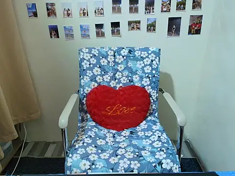 Hot_Athena99x webcam