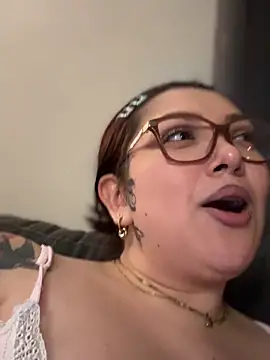 Pumpkin_bunny webcam