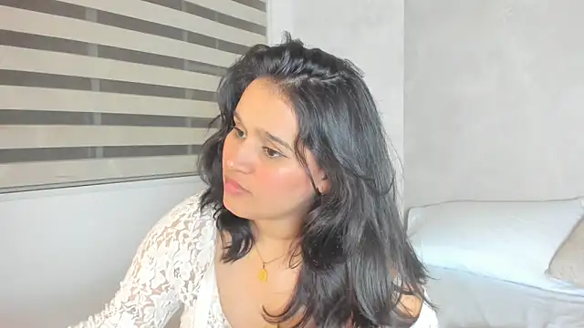 lia_sexx19 - Lia_sexx19's free webcam - UK Sex Cams