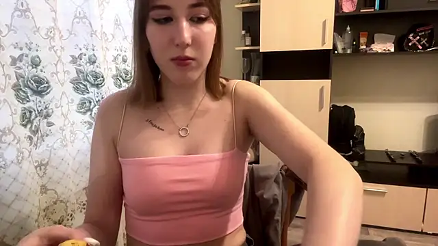 AquilineOrites webcam