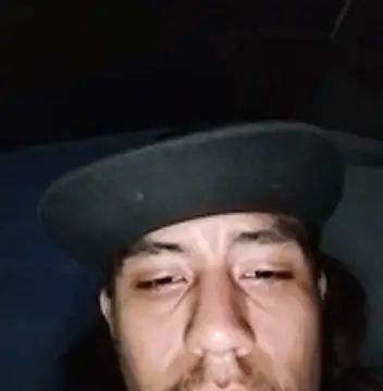 AlexAlejandro13 webcam