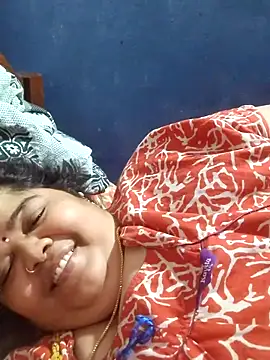 tamilthanushri webcam