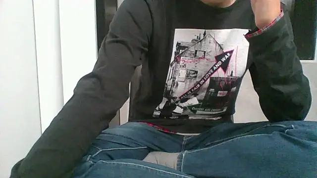 nole_china7 (Ask my age) - talk / fun / cum