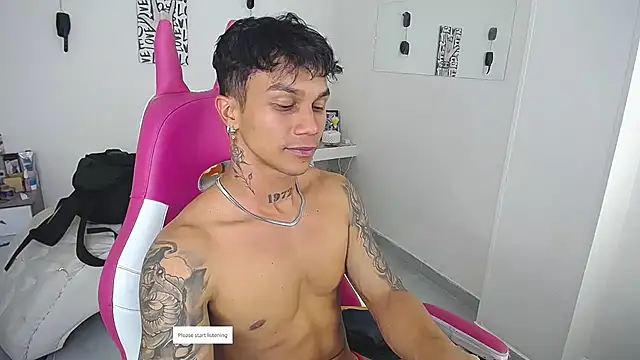 Leonard_Price webcam