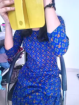 tanzum_khan_3202... Live Webcam on Stripchat