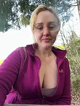 SherryOutdoor1 webcam