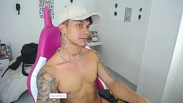 Leonard_Price webcam