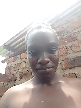 shape30 - brunette  live cam model from 