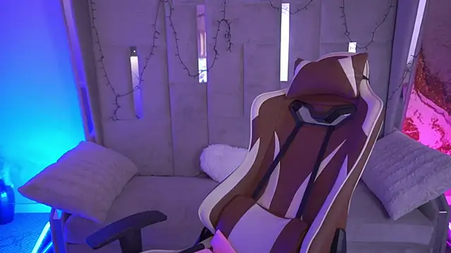 gentleadellee - GentleAdellee's free webcam - UK Sex Cams