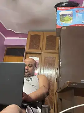 Dick_6inches_Delhi webcam