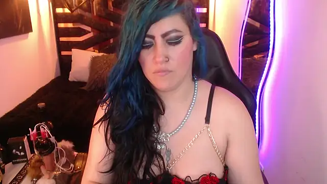 scarleth_blue - Scarleth_blue's free webcam - UK Sex Cams