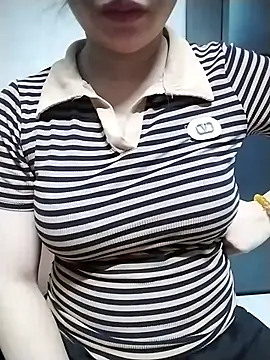 mie_rose - Mie_rose's free webcam - UK Sex Cams