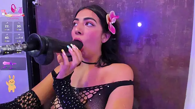 cherry_skinny_ webcam