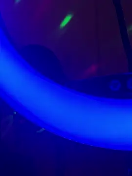 magic_man1085 webcam