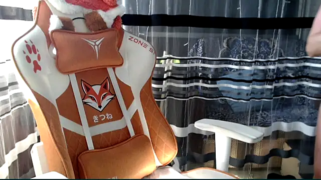 cold_lollipop - Cold_lollipop's free webcam - UK Sex Cams