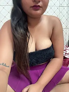 Curvy_Anaya webcam