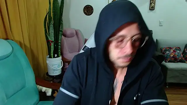 sebastian_horny webcam