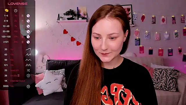 velvet_cherry_ webcam