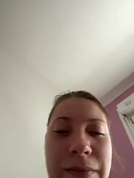 Webcam Model (SofieKayla)  is live.Free join now!