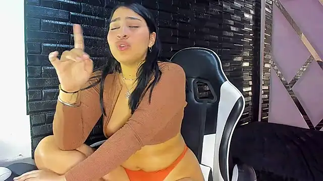 angelasex67 - Angelasex67's free webcam - UK Sex Cams