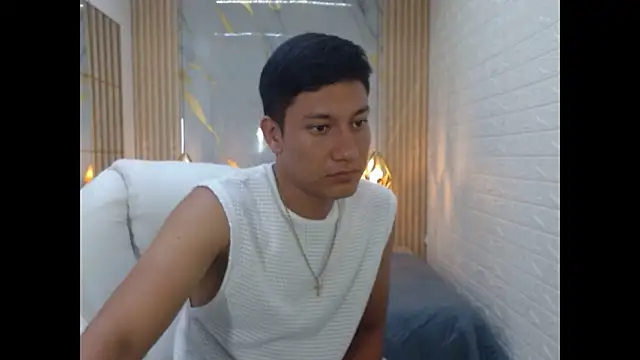 DominantBoy4 webcam stripchat model stream image