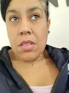 Molly_newman6 live sex cam