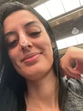 Catmila94's live cam