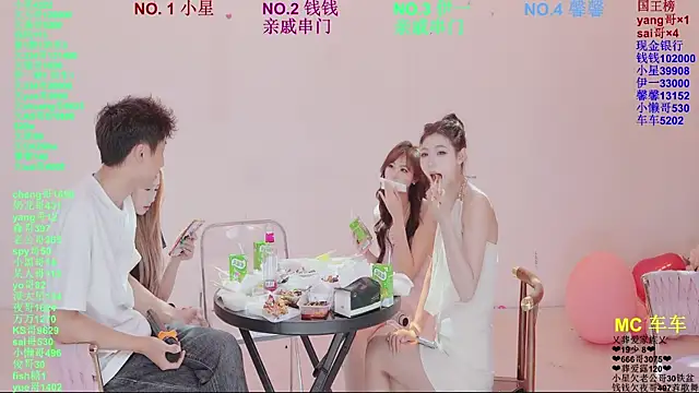 美女ZZ00033S在线直播