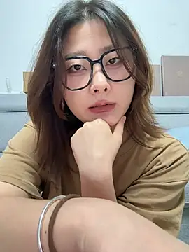 美女Mu-Mu520在线直播