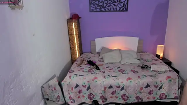 Vanessa_party webcam