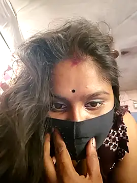 Sweet-Maddlina webcam