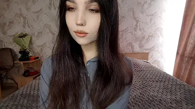 Qwami_Amie webcam
