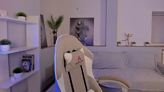 Madison_dolly webcam