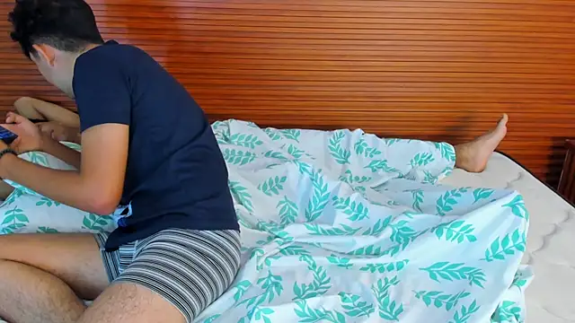 peakk_twiinns webcam