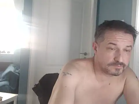 MisterFaithRO webcam