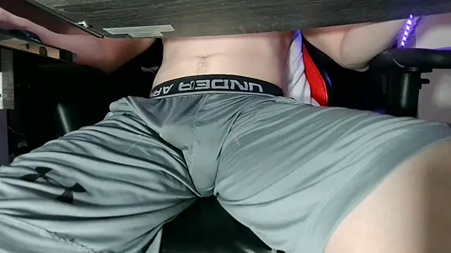 dick_and_muscles (G young) - Cum at gaol or in pvt