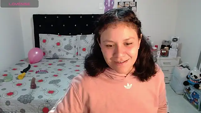 soniafuckboobs webcam