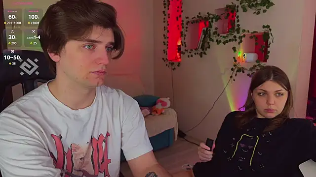 RobertAndLinela webcam