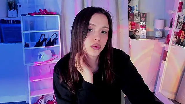 Sahara_Shields webcam