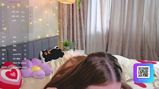 ConstanceHelms webcam